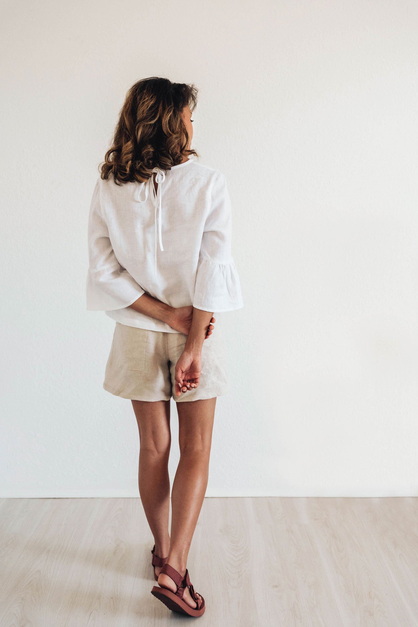 Sumi Shorts in almond - hōm