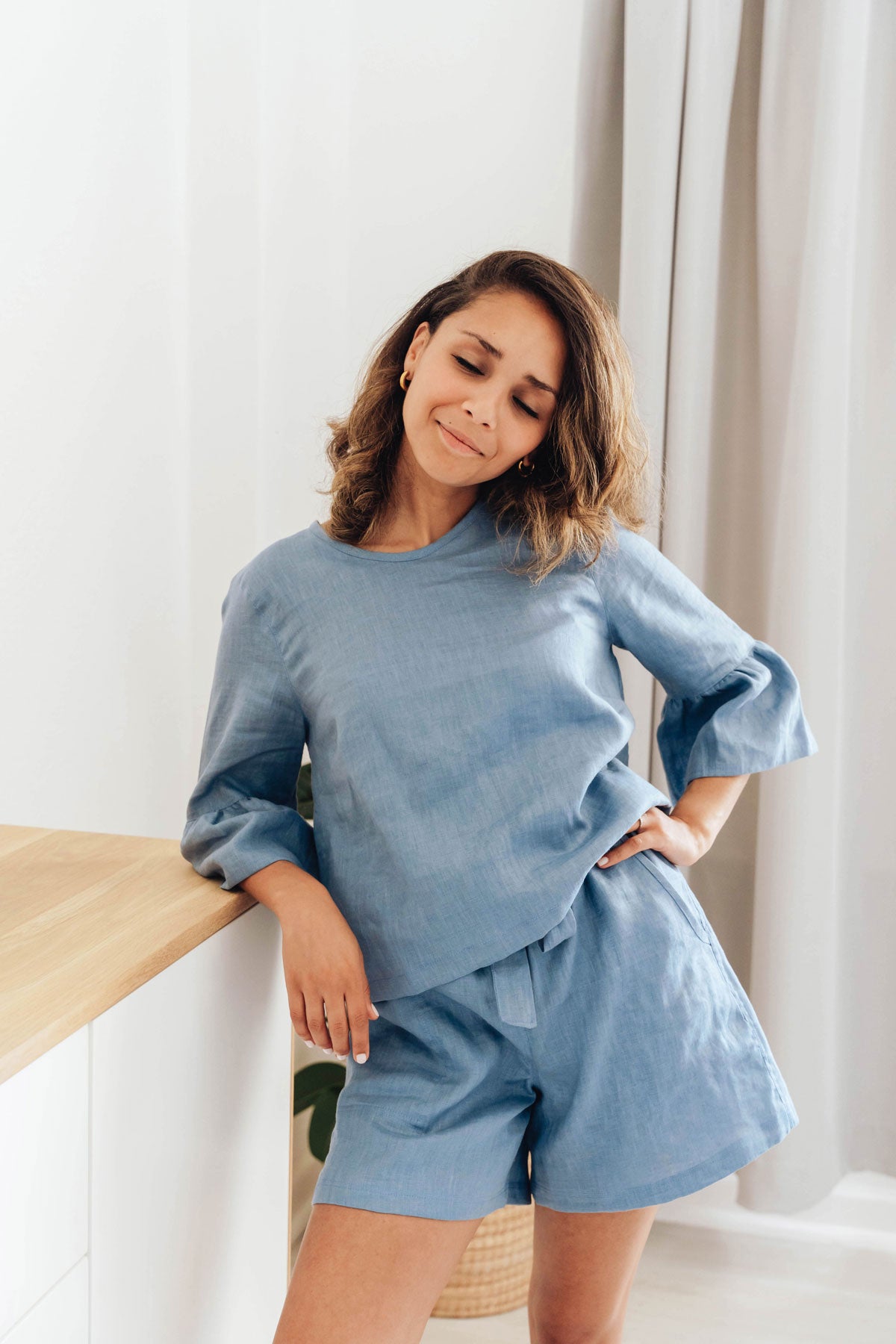 Sumi Shorts in ocean - hōm